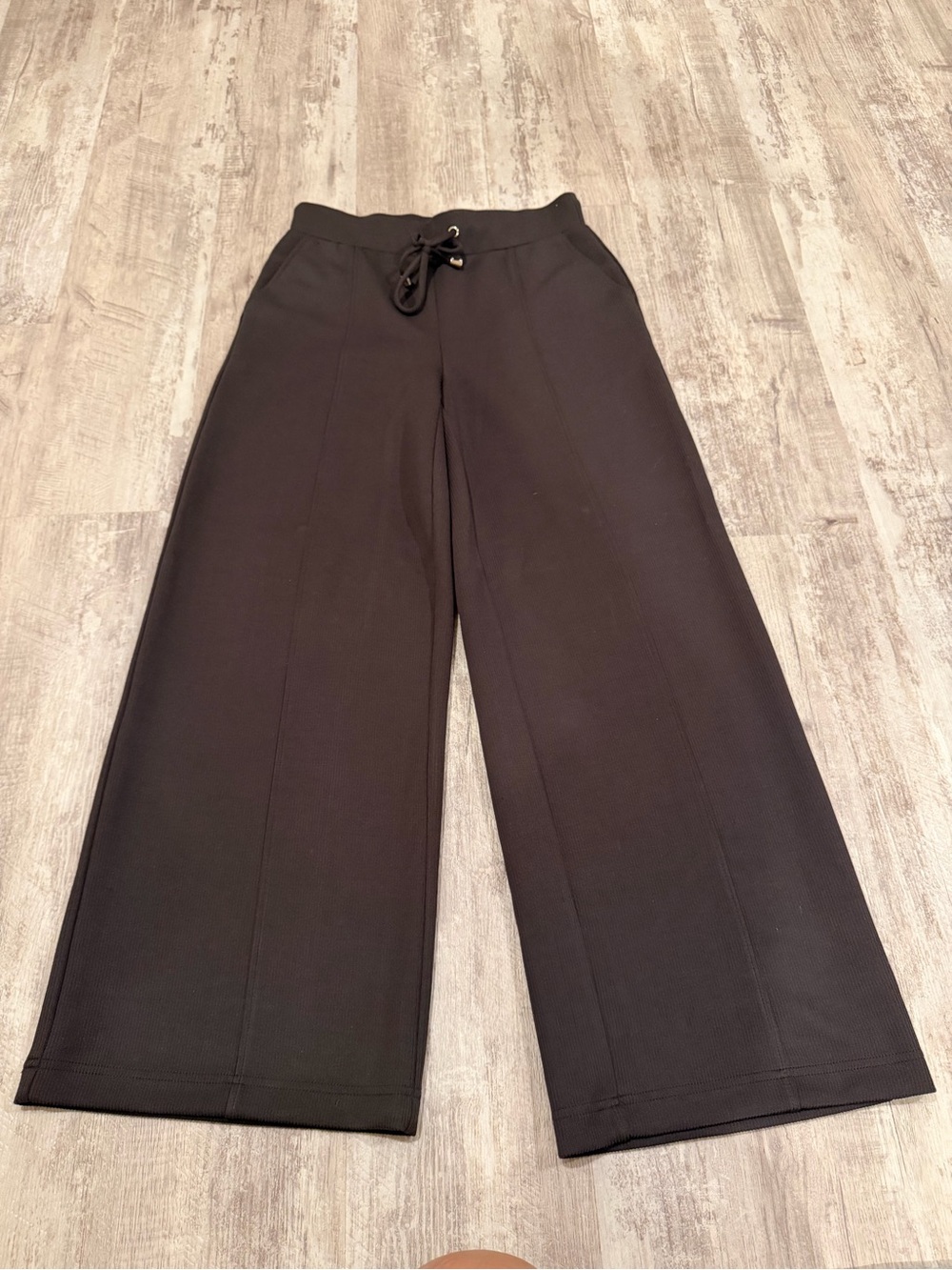 Cable & Gauge Brown Wide-Leg Drawstring Knit Pants